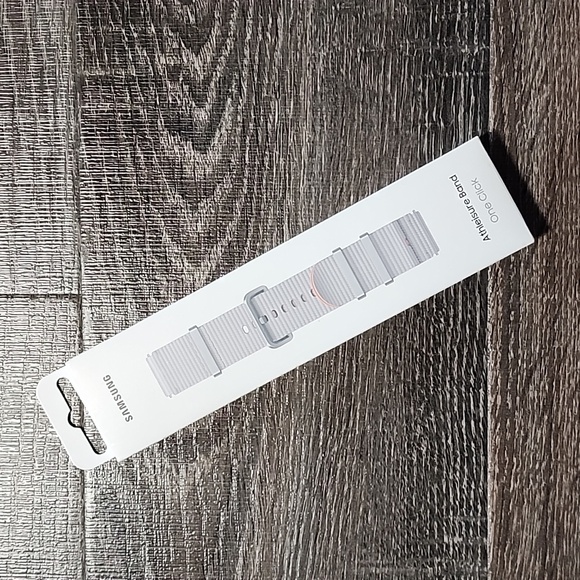 Samsung athleisure Band  20mm M/L - Picture 1 of 5